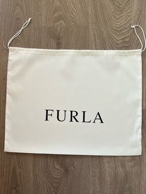 Furla dust bags (C548)